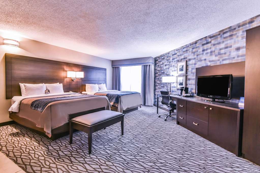 Comfort Inn Montreal Airport Pointe-Claire Room photo